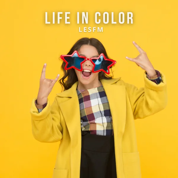 Life in Color — Lesfm