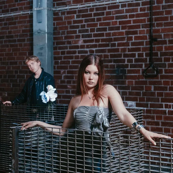 Way Too Good — Izza Gara & Fig Tape